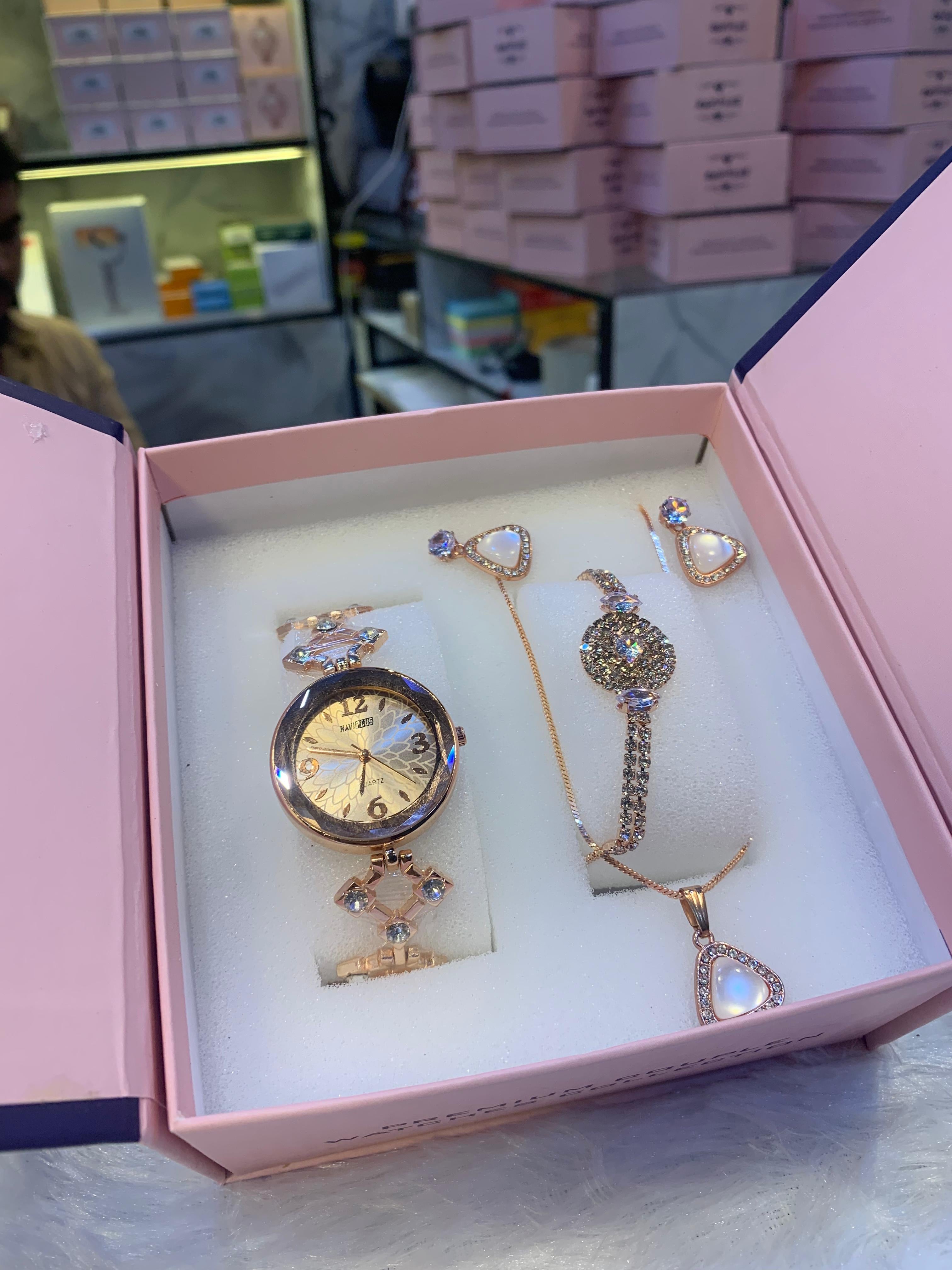 4 in 1 Gift Pack Naviplus